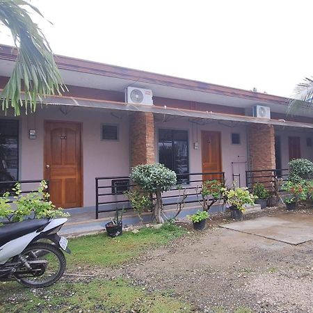 Casa Oeste Moalboal Eksteriør billede